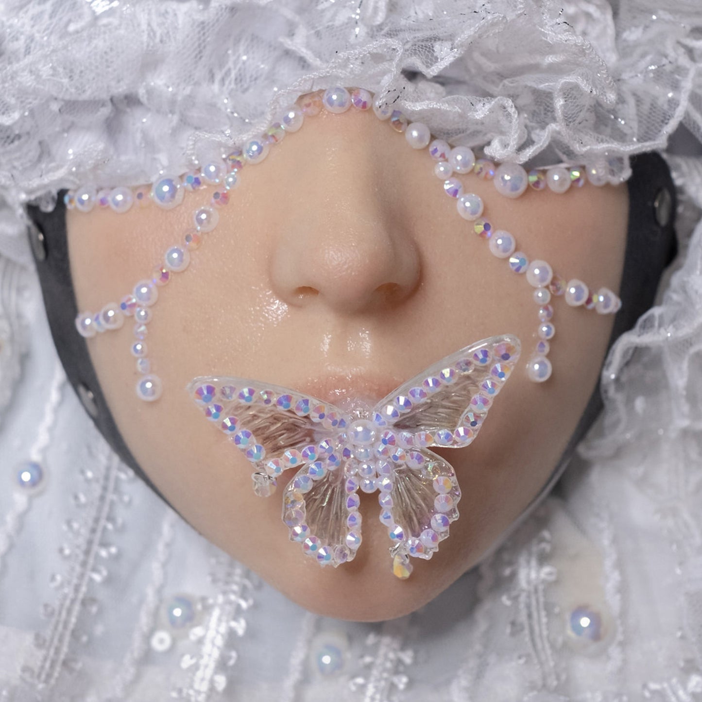 Glitzernde Schmetterlings-Rätselmaske