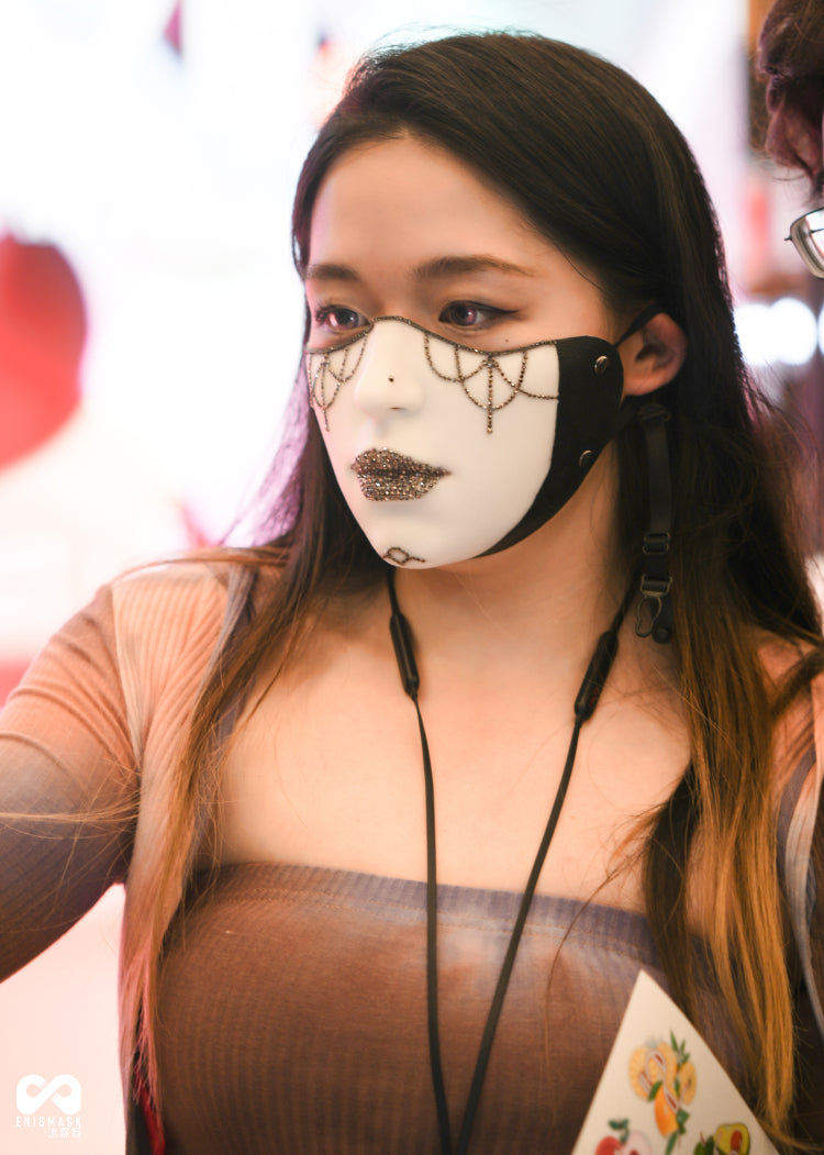 Glitzerstein-Rätselmaske