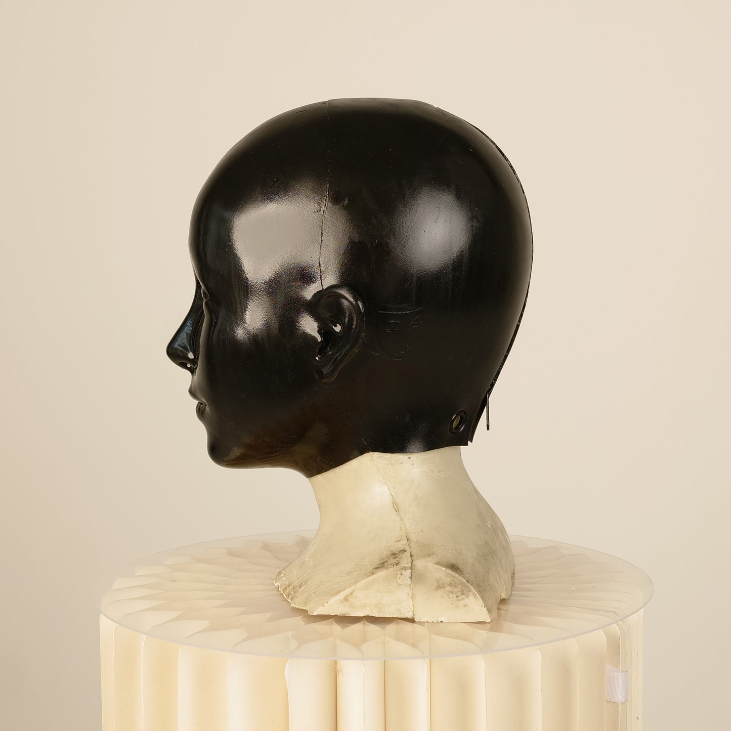 Obsidian-Silikonmaske