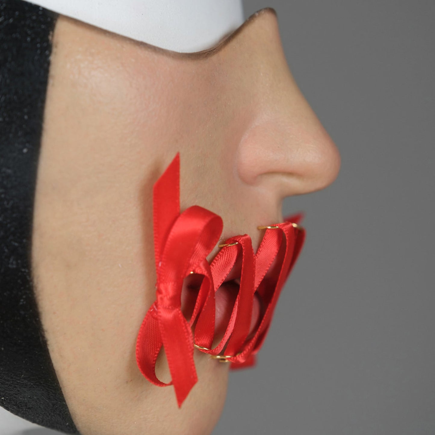 Ribbon Bondage Enigmask